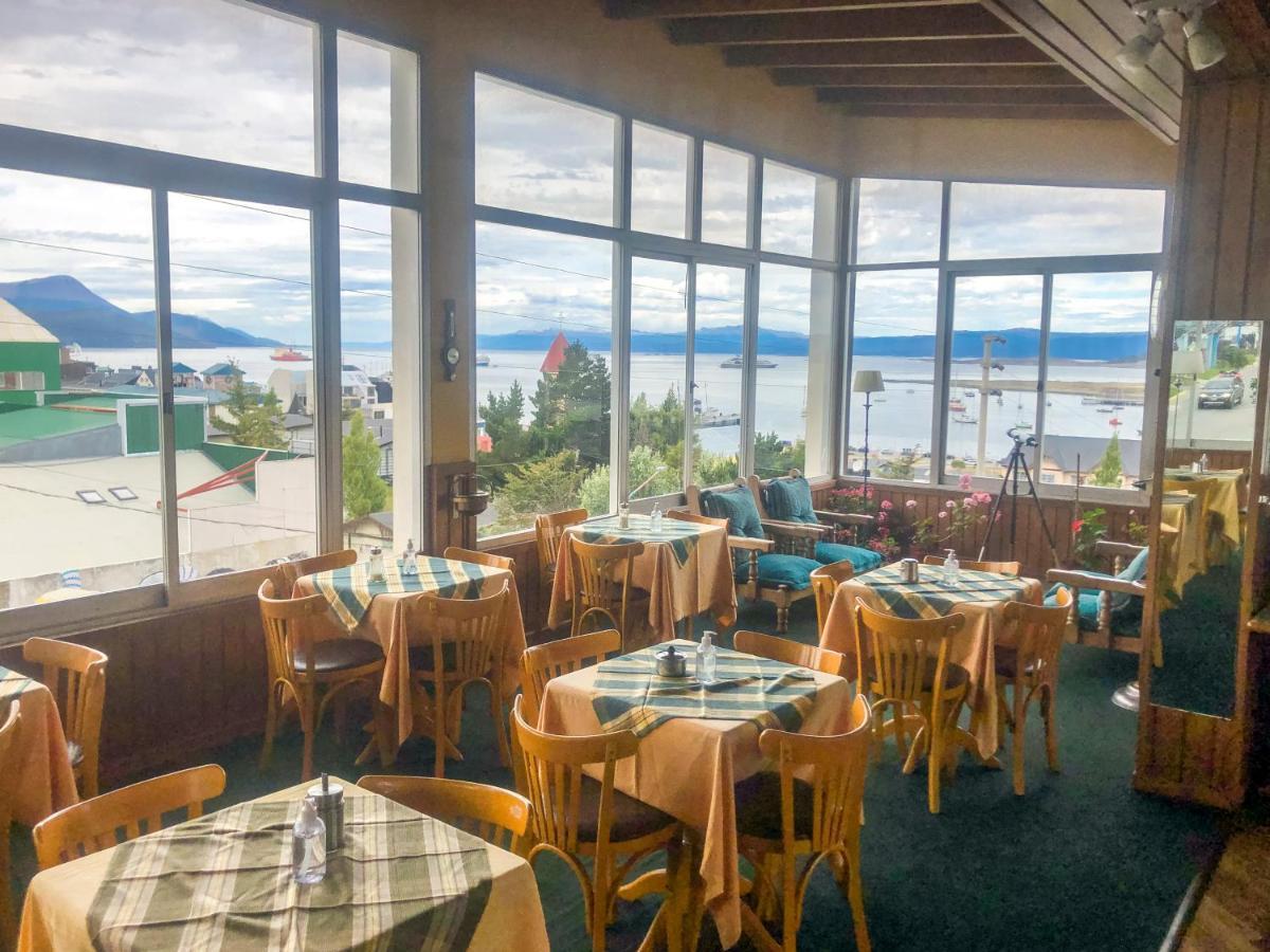 Hotel Mustapic Ushuaia Esterno foto