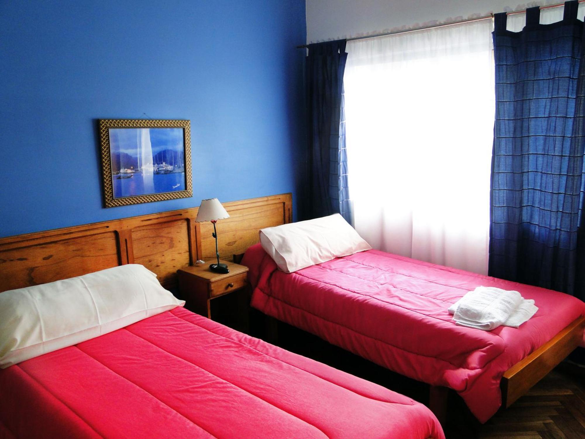 Hotel Mustapic Ushuaia Esterno foto